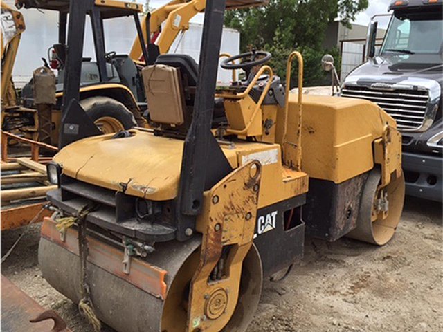 2007 CATERPILLAR CB-334E Photo