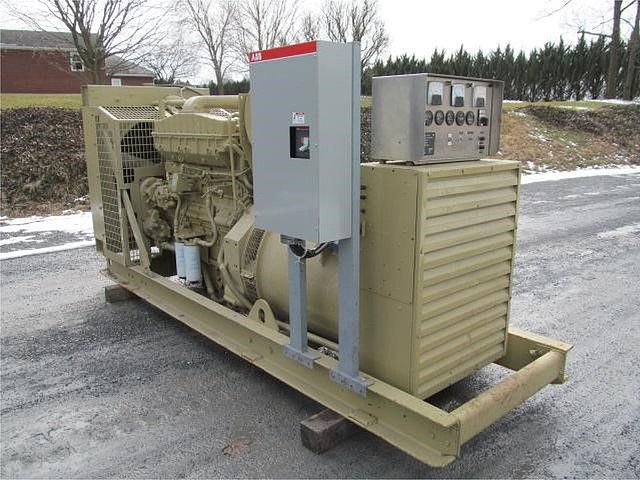 CUMMINS 275 KW Photo