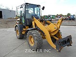 2013 CATERPILLAR 908H2 Photo #2