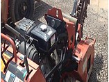 2011 DITCH WITCH RT12 Photo #2