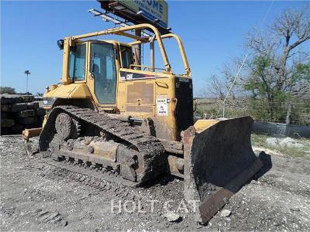 2005 CATERPILLAR D6N XL Photo