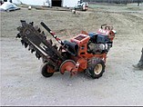 2011 DITCH WITCH RT12 Photo #2