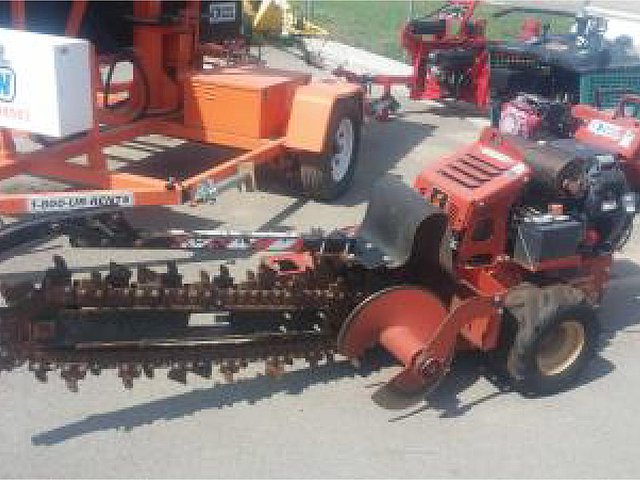 2011 DITCH WITCH RT24 Photo