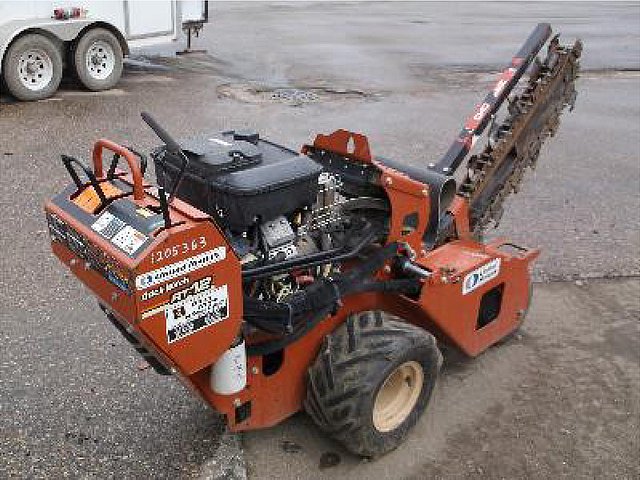 2011 DITCH WITCH RT12 Photo