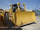 11 CATERPILLAR D6T