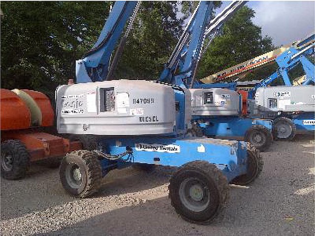 2006 GENIE S40 Photo