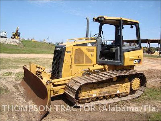 2010 CATERPILLAR D3K LGP Photo