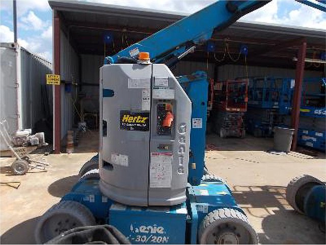 2007 GENIE Z30/20N Photo