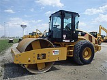 11 CATERPILLAR CS56