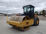 2011 CATERPILLAR CS56 Photo #3
