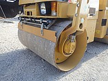 2013 CATERPILLAR CB24 Photo #6