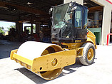 06 CATERPILLAR CS-423E