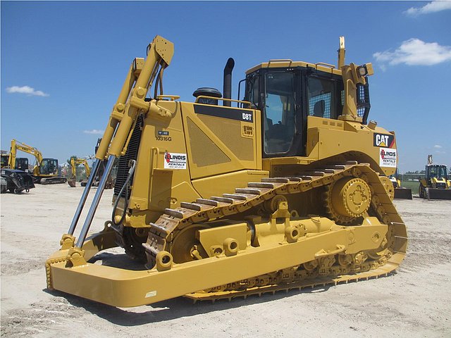 2007 CATERPILLAR D8T Photo