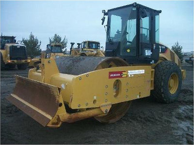 2012 CATERPILLAR CS74 Photo