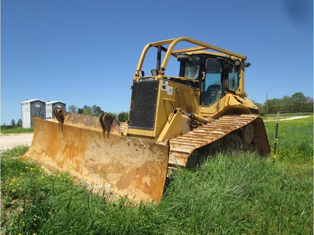 2001 CATERPILLAR D6M LGP Photo