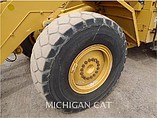 2011 CATERPILLAR 938H Photo #9