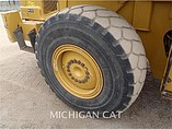 2011 CATERPILLAR 938H Photo #12