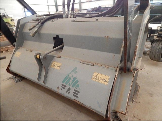04 FAE 125-249