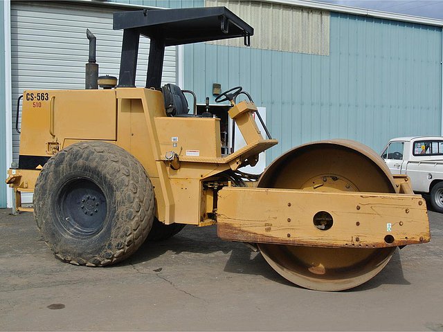 1991 CATERPILLAR CS-563 Photo