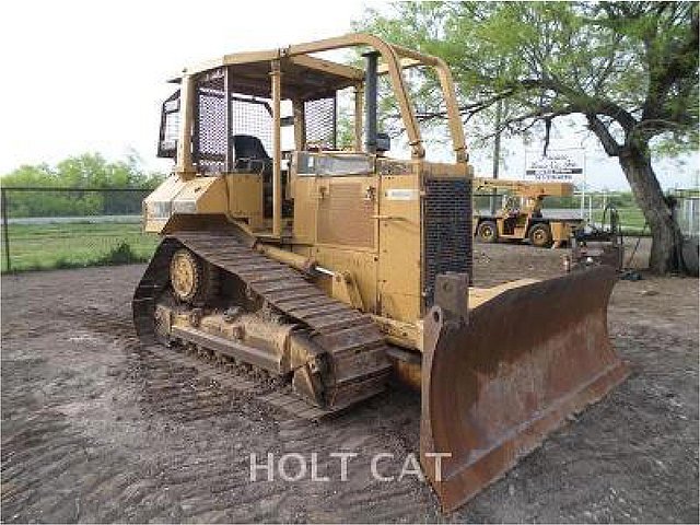 1998 CATERPILLAR D5M XL Photo