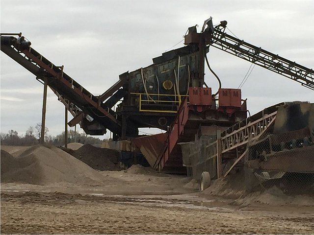 CTE SAND & GRAVEL PITS 300 ACRES