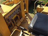 CATERPILLAR 935B Photo #9