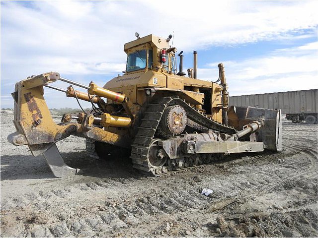 1982 CATERPILLAR D10L Photo