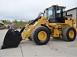 11 CATERPILLAR 930H