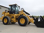 2011 CATERPILLAR 930H Photo #2