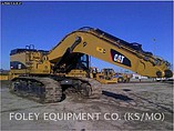 11 CATERPILLAR 374DL