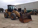2006 CATERPILLAR 930G Photo #2