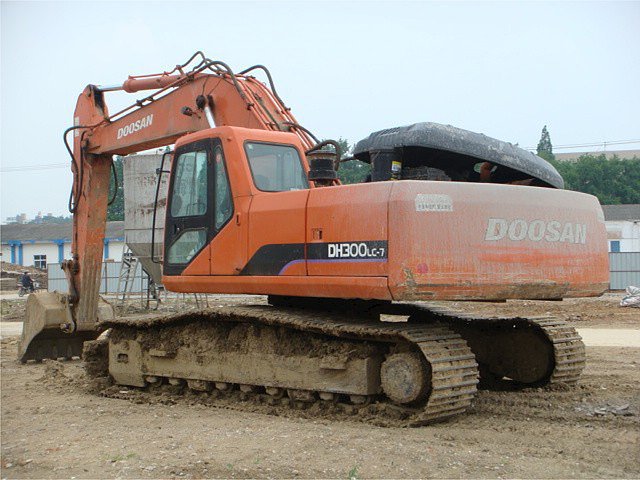 2009 DOOSAN DH300 LC-7 Photo