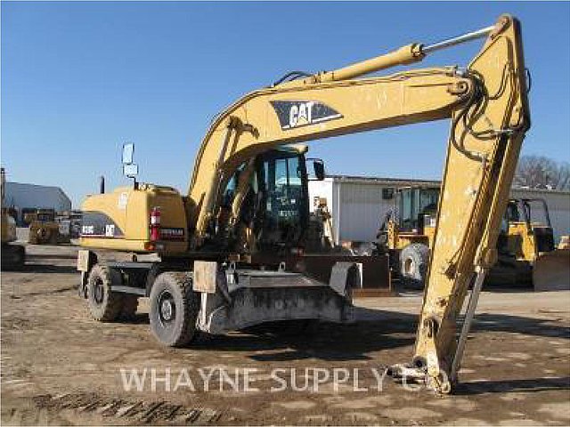 2005 CATERPILLAR M318C Photo