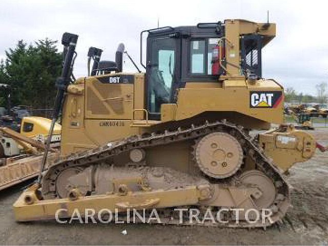 2011 CATERPILLAR D6T Photo