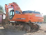 2009 DOOSAN DX520 LC Photo #2