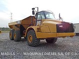 12 CATERPILLAR 735B