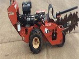 2011 DITCH WITCH RT10 Photo #2