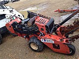2011 DITCH WITCH RT24 Photo #2