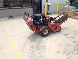 2011 DITCH WITCH RT12 Photo #3
