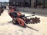 2011 DITCH WITCH RT12 Photo #4