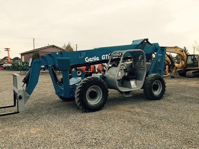 2005 GENIE GTH1056 Photo