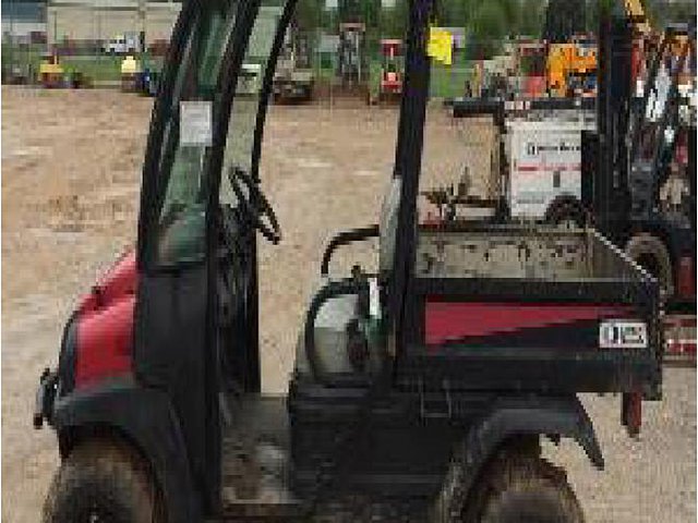 2010 CLUB CAR XRT 1550G W/CAB Photo