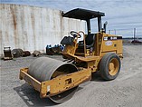 05 CATERPILLAR CS-323C