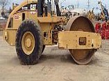 06 CATERPILLAR CS-533