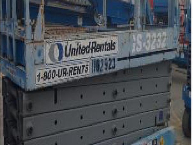 2009 GENIE GS3232 Photo
