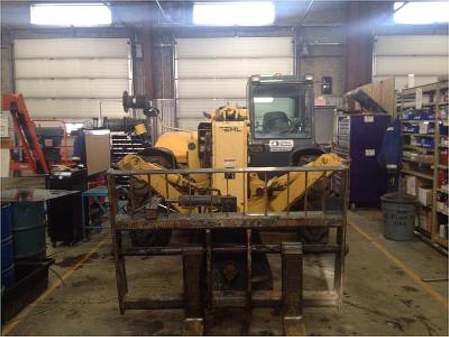 2008 GEHL DL11-55 Photo