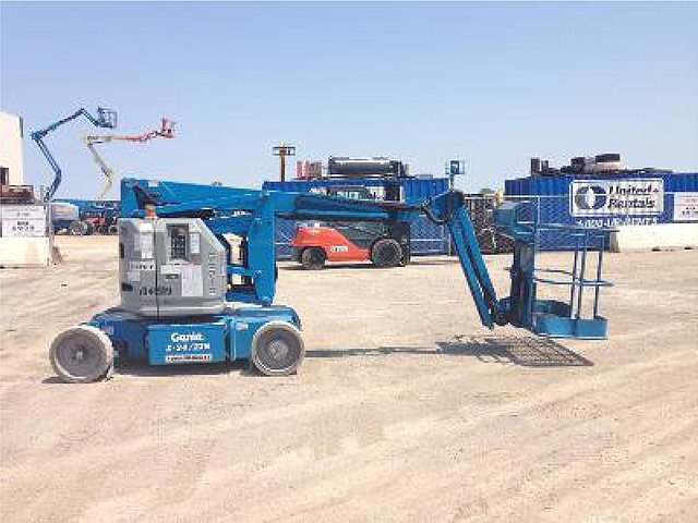 2008 GENIE Z34/22N Photo