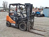 2009 DOOSAN G30E-5 Photo #3