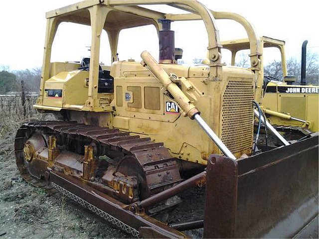 1986 CATERPILLAR D6D Photo