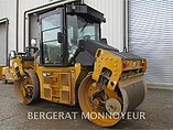 12 CATERPILLAR CD54B